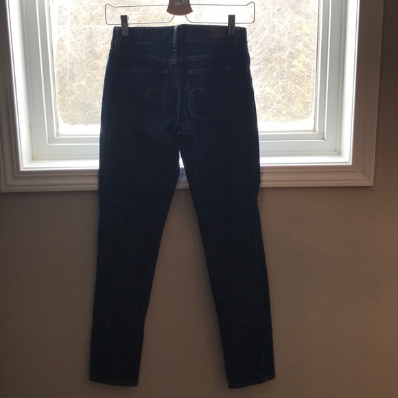 Levi’s Jeans! - Picture 4 of 5